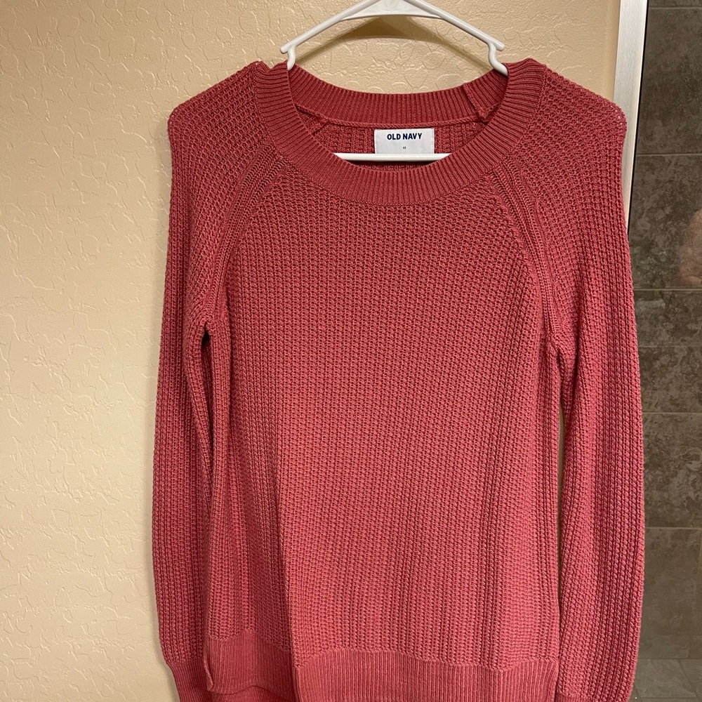 Old Navy Pullover Sweater